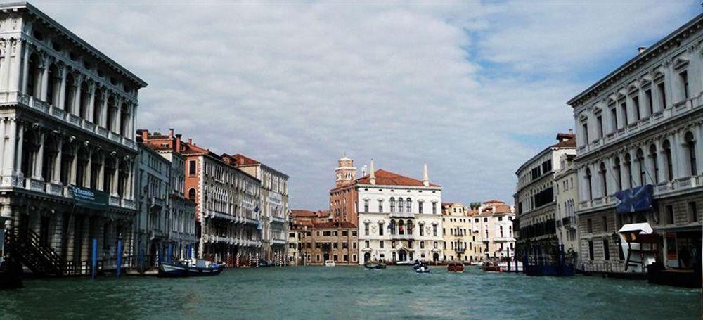 Appartamento Garden Ca' Rezzonico Venezia Esterno foto